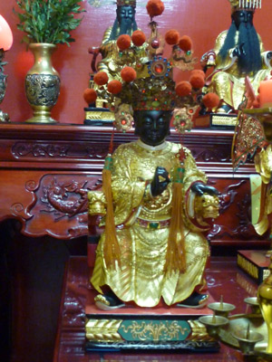 智上星耳世間一般俗稱是「媽祖」或「天上聖母」。